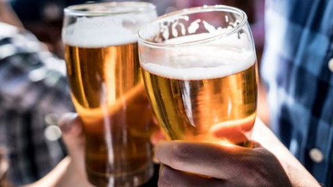 How much beer does each state drink? 