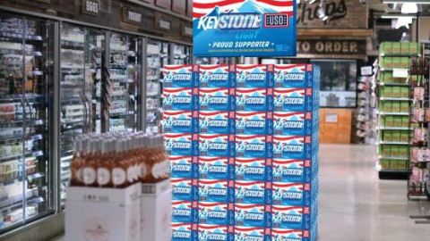 Keystone Light partnering with USO