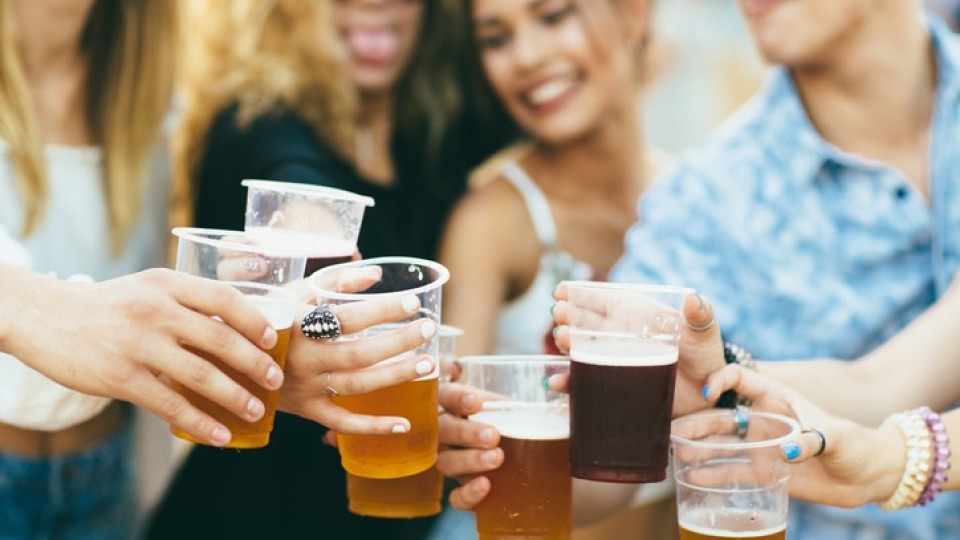 How does Gen Z respond to seasonal alcohol favorites? banner